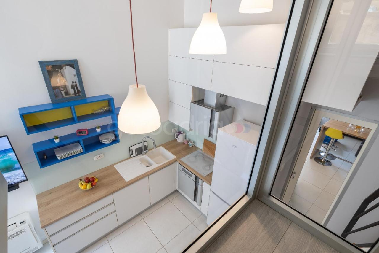 Modern Duplex Tommy